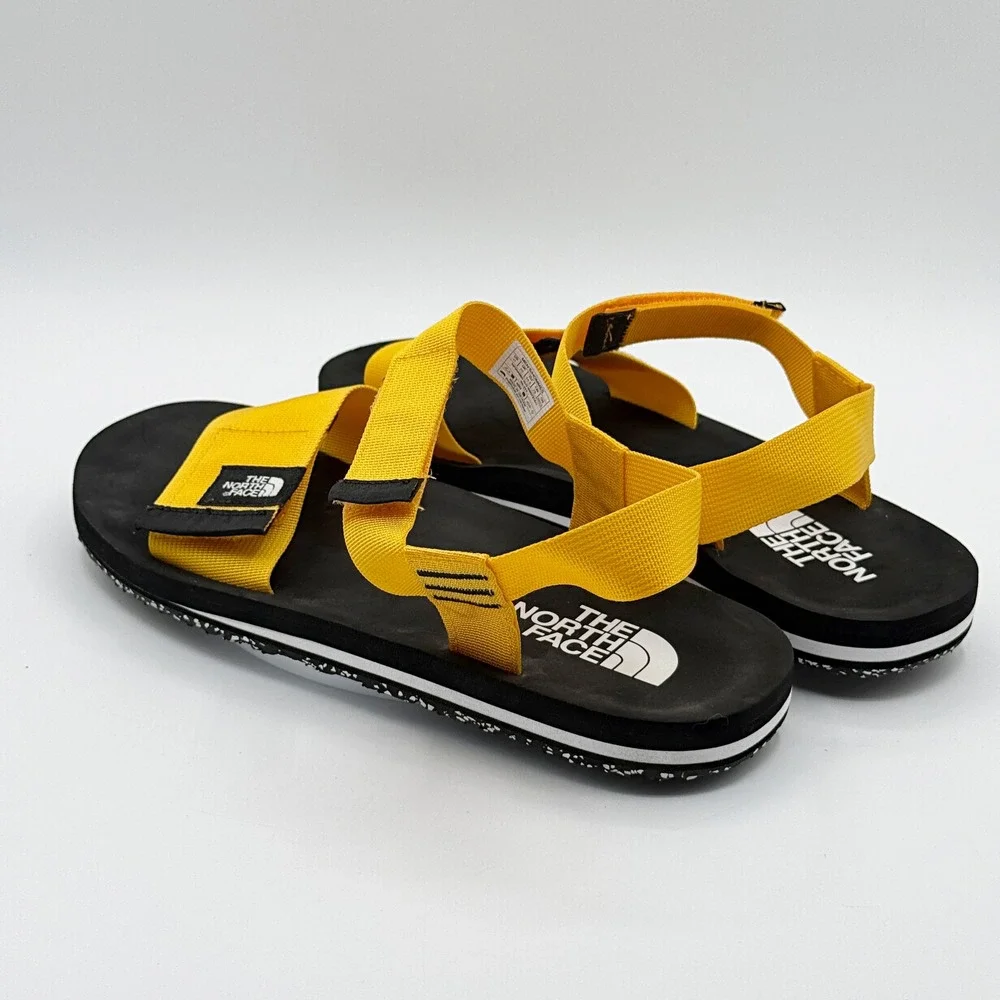 The North Face Skeena Strap Sandal Size 11 Men Gold/Black - NEW no box